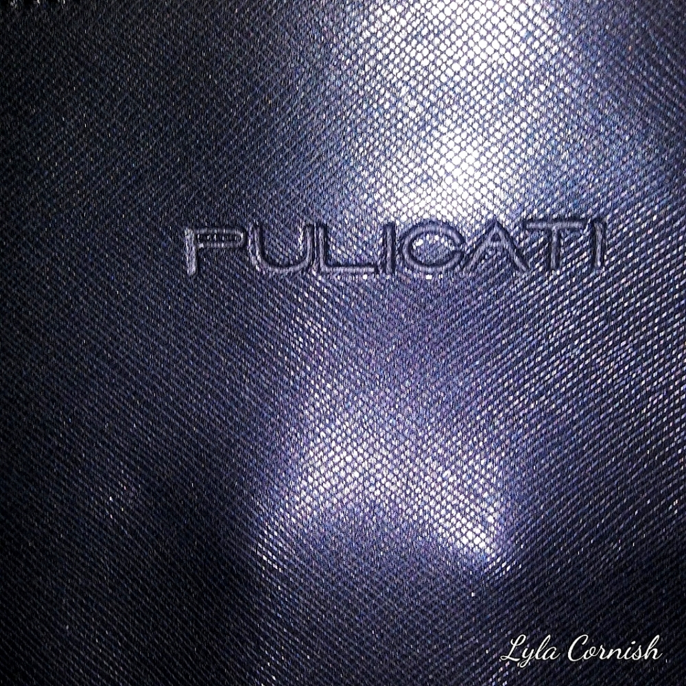 Fulcati Italian Leather crossbody